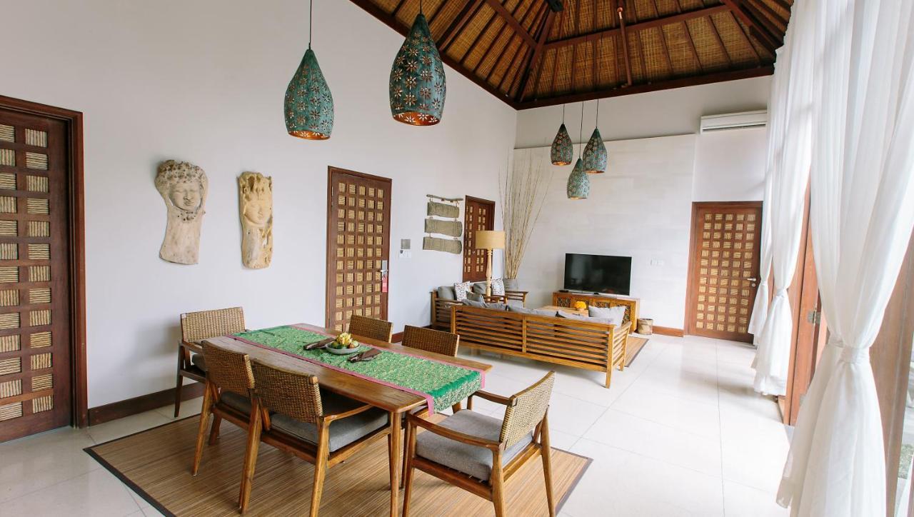 Tejaprana Resort & Spa Ubud  Ngoại thất bức ảnh Interior of a villa at the resort